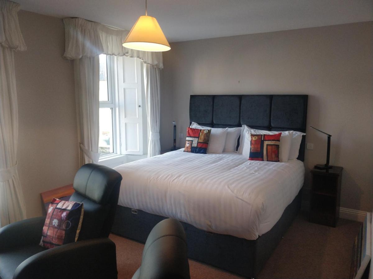 Avonmore House Guest Accommodation Youghal Eksteriør bilde